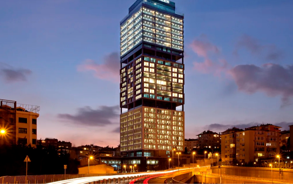 Le Meridien Hotel